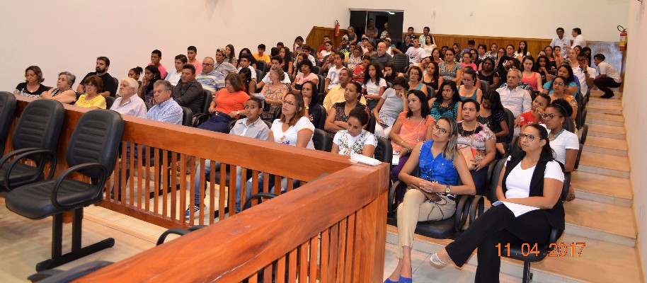 O vereador apresentou, por meio da indicação de número 36, que o prefeito municipal estude a viabilidade de manter uma Casa de Apoio para pacientes e acompanhantes na cidade de Uberaba.